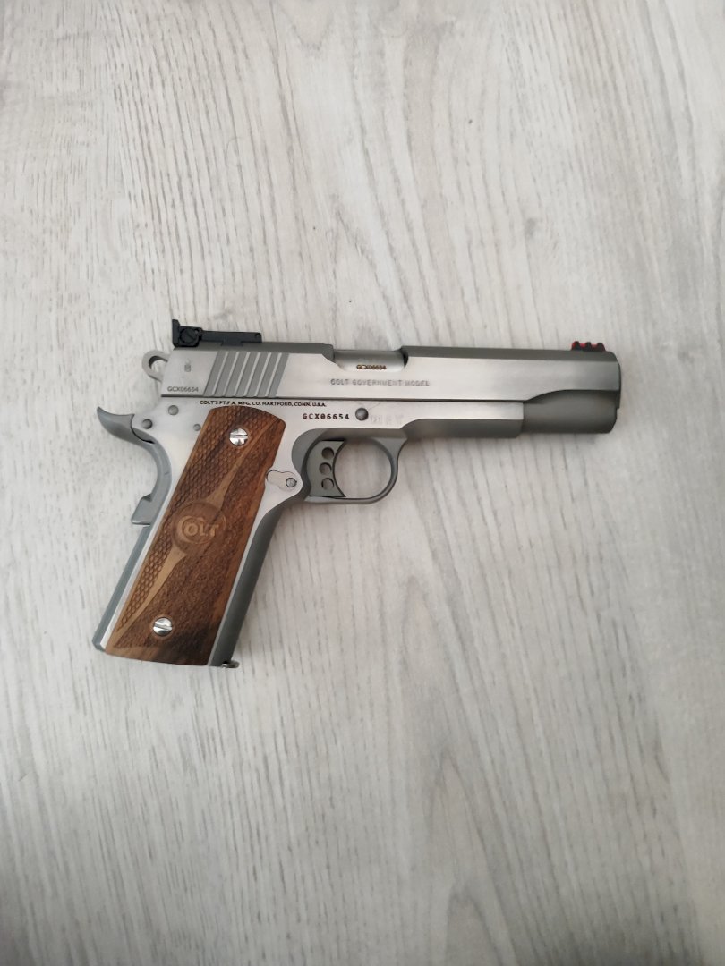 Colt 1911 Trophy Gold Cup STS 5"